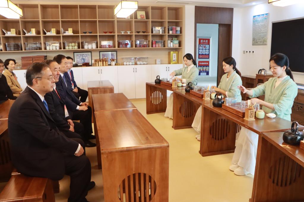 20241106开云接受教育部新一轮本科教育教学审核评估 (6).jpg