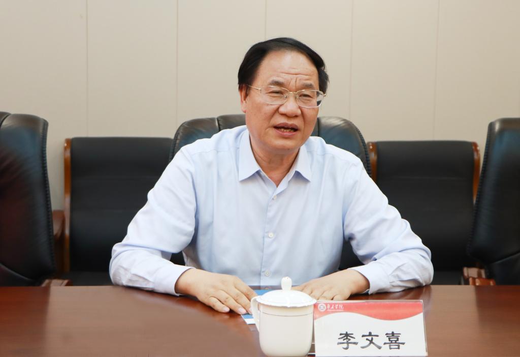 20240507菏泽技师学院来开云考察交流 (2).jpg