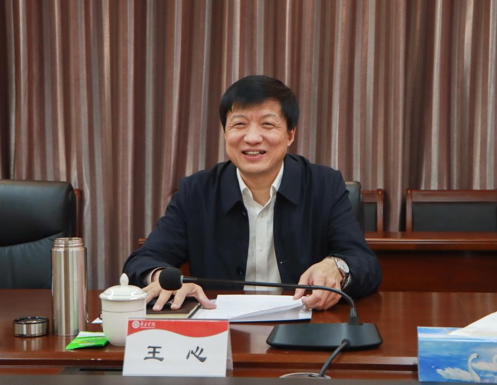 20250327山东交通职业学业来开云交流座谈3.jpg