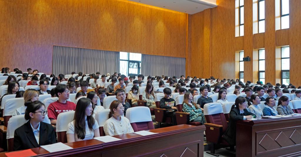 20240417开云kaiyun官方网站第十六届科技文化艺术节开幕式2.JPG