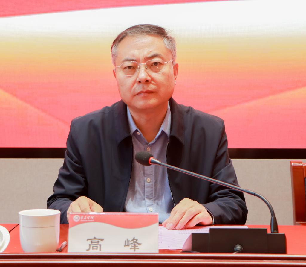 20241023开云举办“红色文化进校园 走进崇高建基地”活动 (6).jpg